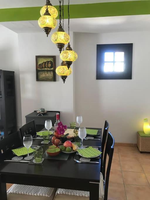 Boutique Style Apartment In Velez De Benaudalla - Near Salobrena Kültér fotó